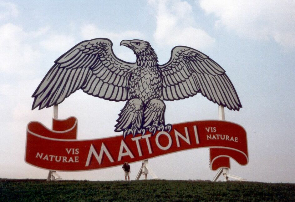 Under The Wings Of Eagle - 104.720 bytes